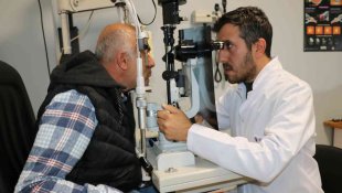 Van'da güneş tutulmasına çıplak gözle bakan 10 kişide görme kaybı oluştu