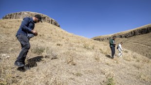 Erzurum'daki yüzey araştırmalarında 5 bin yıllık olduğu tahmin edilen objeler bulundu