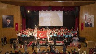 Özel vakıf okulları gönülleri mest etti