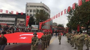 29 Ekim'e prova coşkusu