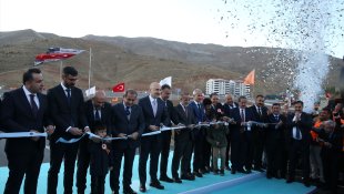 Ulaştırma ve Altyapı Bakanı Karaismailoğlu, Bitlis Çevre Yolu'nun açılışında konuştu: