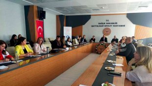 Sağlık eğitmenlerine eğitim