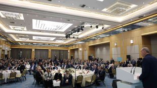 Cumhurbaşkanı Erdoğan'dan muhalefete LGBT çağrısı: "Milletimizi sapık akımlardan beraberce koruyalım"