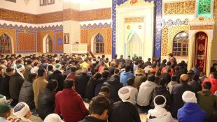 İl Müftüsü Büyük, gençlerle sabah namazında buluştu