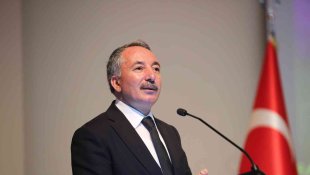 AİÇÜ'de "Çocuklar Sonuçlardan Önemlidir" paneli gerçekleştirildi