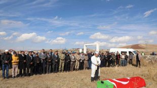 Kars'ta şehit annesi Asiye Balk hayatını kaybetti