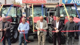 Malazgirt Belediye Başkanı Altın iş yeri açılışına katıldı