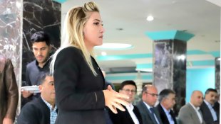 Doğubayazıt KYK erkek yurdunda kalan öğrencilerle kahvaltılı toplantı