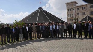 Bulanık'ta "Muhtarlar Günü" kutlandı