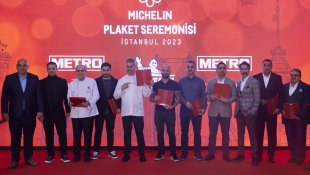 Michelin Rehberi İstanbul 2023 seçkisinde yer alan restoranlar, plaketlerine Gastronometro'da kavuştu