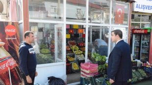 Kaymakam Başar esnafla bir araya geldi