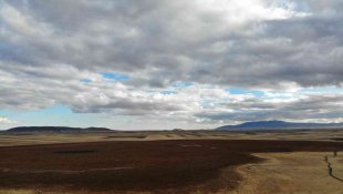 Kuruyan Kuyucuk Gölü sessizliği büründü