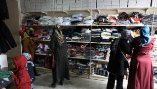 Kars'ta Toplumsal Dayanışma Mağazası 2 yılda 18 bin kişiyi sevindirdi