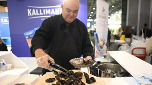 Dardanel, dünyanın en büyük gıda fuarı SIAL Paris'e Kallimanis ile katıldı