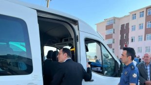 Kaymakam Türker okul servislerini denetledi