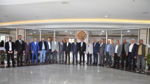 Hizmet için birlikte istişare ile çalışma vurgusu