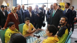 Elazığ'da düzenlenen İpek Yolu Çaturanga Satranç Turnuvası başladı