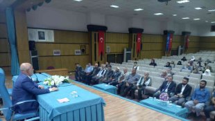 Elazığ'da umre seminerleri başladı