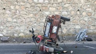 Elazığ'da motosiklet kazasında yaralanan sürücü, yaşam savaşını kaybetti
