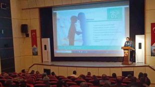 Hizan'da "En İyi Narkotik Polisi: Anne" eğitim semineri verildi