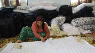 Hakkari'de unutulmaya yüz tutmuş yorgancılık yaşatılıyor