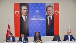 Tarım ve Orman Bakan Yardımcısı Pakdil sektör temsilcileriyle buluştu
