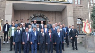 Tarım ve Orman Bakan Yardımcısı Pakdil, sektör temsilcileriyle buluştu: