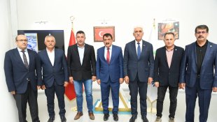 Gürkan'dan çiftçiyi kalkındıracak hizmetlere önem