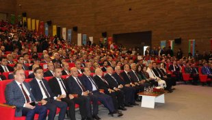 AK Parti Genel Başkanvekili Yıldırım: "Bugün ne yazık ki adil olmayan, adı konmayan bir savaş var"