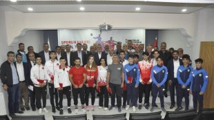 Ağrı'da Amatör Spor Haftası kapanış töreni yapıldı