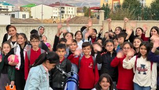 Güneş ve ay aynı semada gözlemlendi