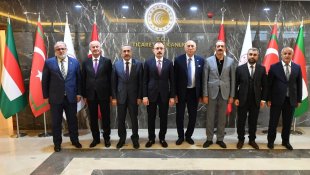 AK Parti heyeti, Bakan Muş'la görüştü