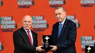 Erzurum'un zirve projelerine Cumhurbaşkanı Erdoğan'dan ödül
