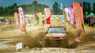 3 kupayla döndüler