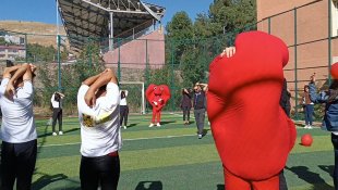 Bitlis İl Sağlık Müdürlüğünden 'Kalbinizi Ödüllendirin' etkinliği