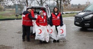 Türk Kızılay Elazığ Şubesi 'Minik Eller Üşümesin Projesi' ile 5 bin çocuğu ısıtacak