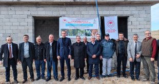 Adilcevaz'da "ceviz gen bahçesi" kuruldu