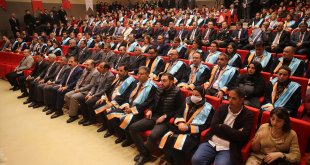 Malatya Turgut Özal Üniversitesinde akademik yıl açılış töreni yapıldı