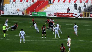 TFF 2. Lig: 24Erzincanspor: 1 - Sivas Belediye Spor: 1