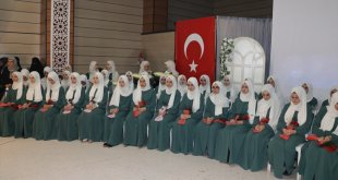 Erzincan'da hafızlık eğitimini tamamlayan 160 öğrenci icazetlerini aldı