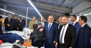 Muş'ta 450 kişinin istihdam edildiği fabrikanın açılışı yapıldı