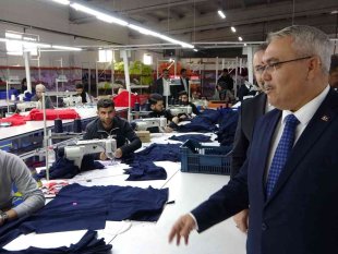 Bakan Soylu'nun girişimiyle kurulan fabrikalar gençlerin geleceğe umutla bakmasını sağlıyor