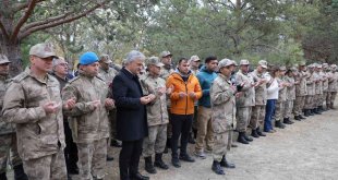 Erzincan'da şehit askerler ve terörle mücadelede başarılı olunması için kurban kesildi