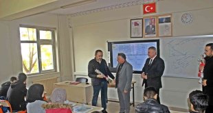 Başkan Çadırcı öğretmenlerin gününü kutladı