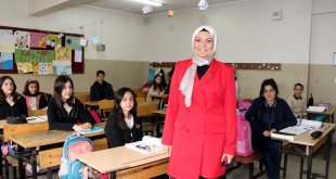 "Küresel Öğretmen Ödülü" alan Tuba Güler, "iklim elçileri"ni dünyaya duyurmayı amaçlıyor