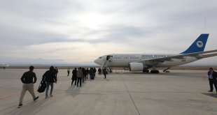 Afganistan uyruklu 226 düzensiz göçmen daha ülkelerine gönderildi