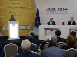 Kamu Başdenetçisi Malkoç Erzincan'da STK temsilcileri ve muhtarlarla buluştu