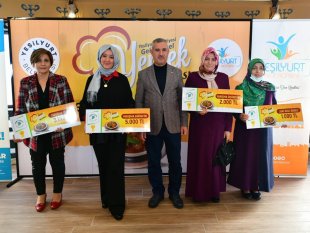 'Analı-kızlı' yemek yarışmasında ödüller sahiplerini buldu