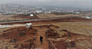 Özlem duyduğu köy hayatını şehrin ortasına taşıdı