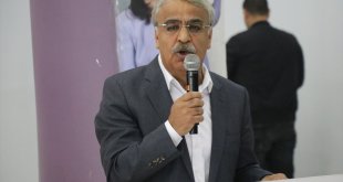 HDP Eş Genel Başkanı Mithat Sancar, Ağrı'da